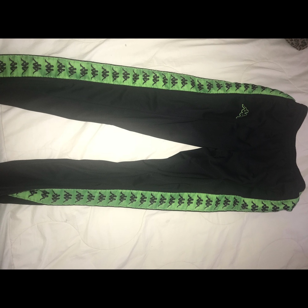 KAPPA GREEN LINING PANTS 🍏